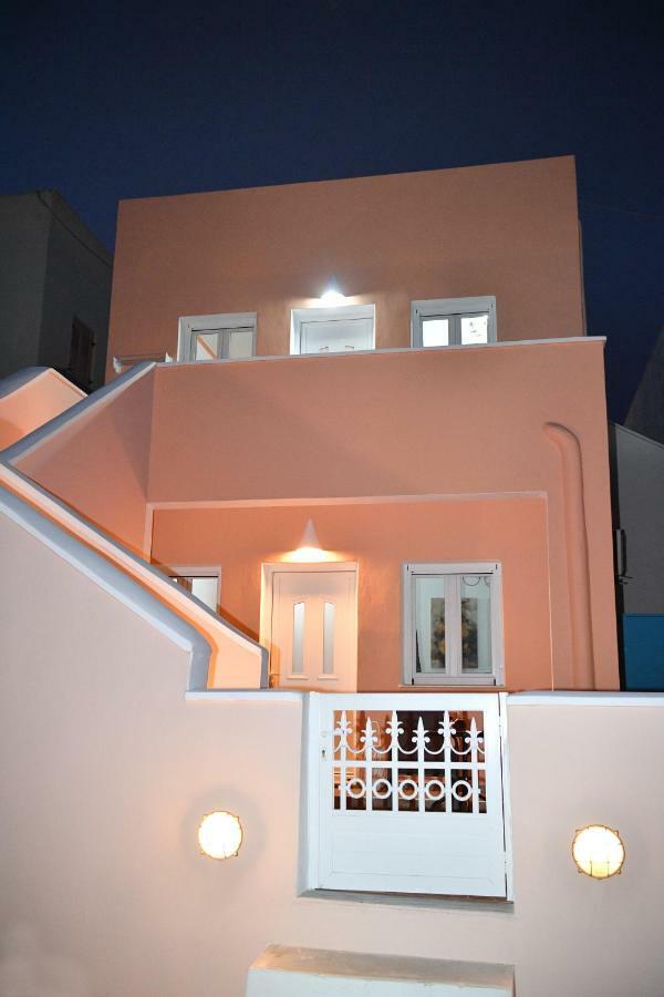 Sweet Homes By Stelios & Petroulaサントリーニ エクステリア 写真